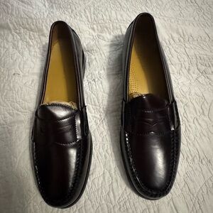 Cole Haan Burgundy Leather Penny Loafers never worn
